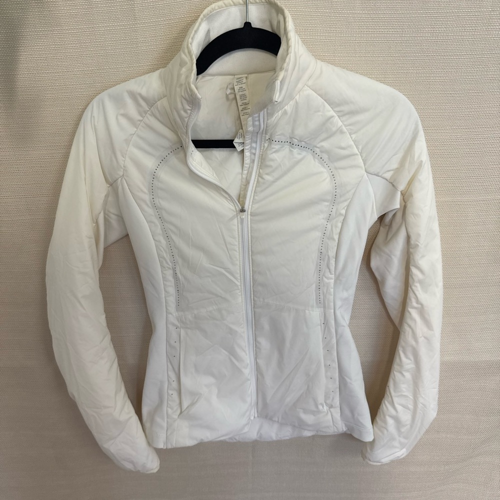 Lululemon Athletica White Puffer Jacket with High Collar